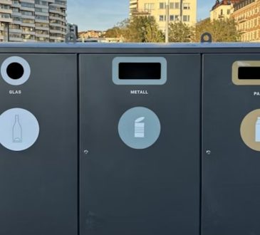 Amazing Smart Trash Bins Transforming Recycling in 2025